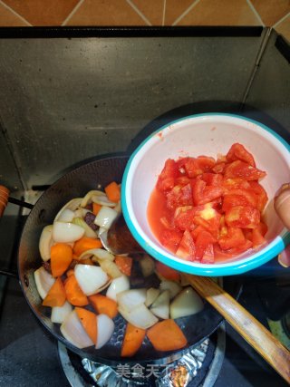 西红柿炖牛腩的做法步骤：18