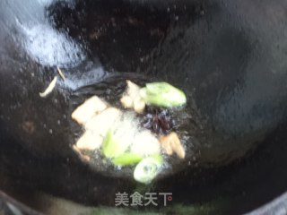 排骨炖土豆的做法步骤：2