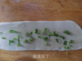 葱油饼的做法步骤：9