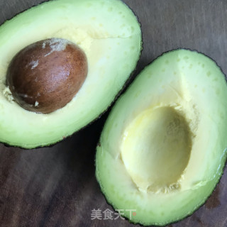 牛油果虾仁沙拉的做法步骤：6