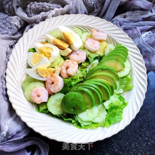 牛油果虾仁沙拉的做法步骤：11
