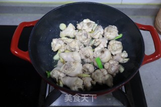 台式三杯鸡的做法步骤：7