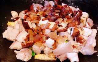 #鸡蛋#香菇鸡蛋卤肉饭的做法步骤：8