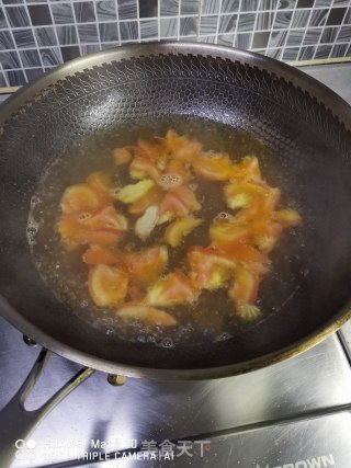鲜蔬鸡蛋汤的做法步骤：3