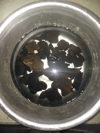 白菜火腿豆腐煲的做法步骤：2