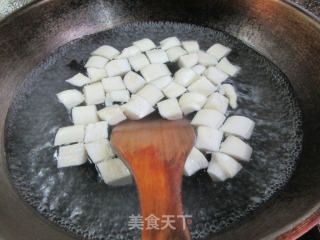 黑木耳花生米拌茭白的做法步骤：4