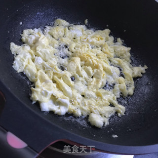 鸡蛋火腿炒土豆粉的做法步骤：7