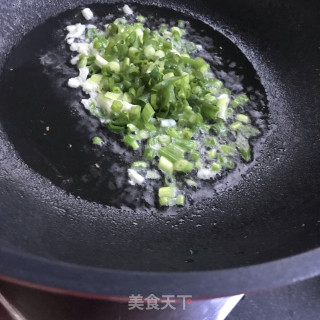 鸡蛋火腿炒土豆粉的做法步骤：8