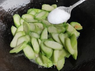 清炒丝瓜的做法步骤：6