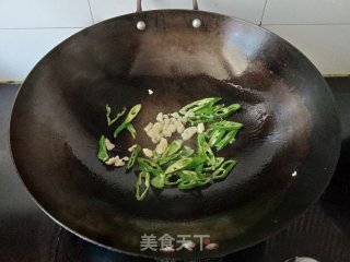 毛豆炒苦瓜的做法步骤：6