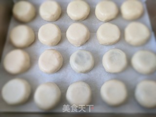 绿豆饼的做法步骤：9