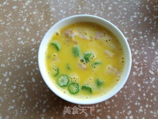 秋葵虾仁滑蛋的做法步骤：7