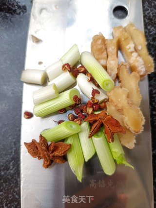 腌竹笋烧肉的做法步骤：13