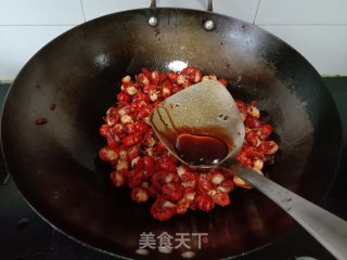 麻辣龙虾尾的做法步骤：10