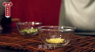 沁州黄小米排骨的做法步骤：2