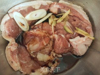 照烧鸡腿的做法步骤：3