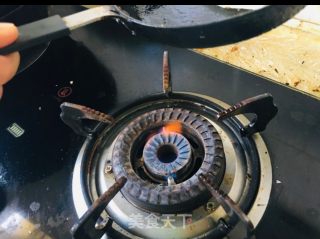 煎鸡蛋的做法步骤：3