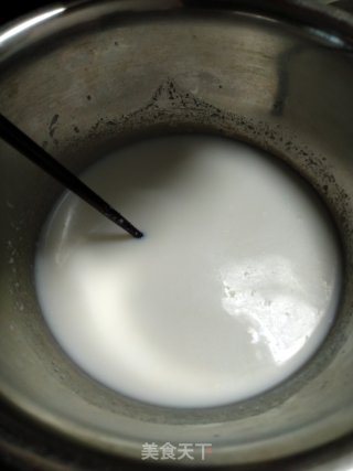 ◤巧克力味冰淇淋◥（解暑）的做法步骤：1