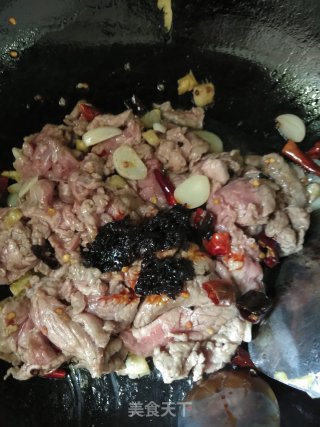 香辣牛肉的做法步骤：8