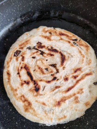 梅干菜饼的做法步骤：3