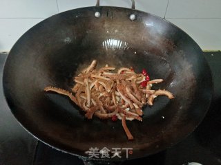 小炒卤牛肚的做法步骤：3