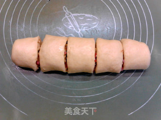 披萨面包卷的做法步骤：15