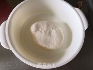 葱油饼的做法步骤：2