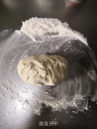 葱油饼的做法步骤：5