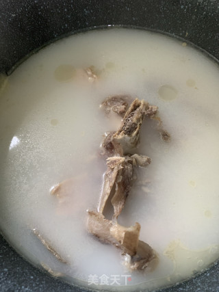 卤水牛腱的做法步骤：1