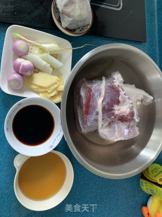 卤水牛腱的做法步骤：2