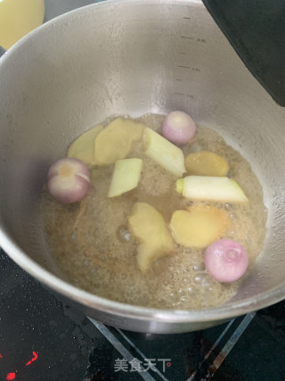 卤水牛腱的做法步骤：5