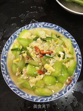 经济实惠好吃得连汤汁都不剩的丝瓜炒鸡蛋的做法步骤：9