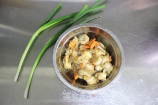 开胃小菜之凉拌扇贝肉的做法步骤：1