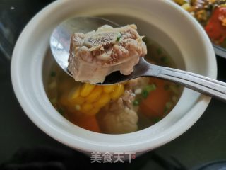 玉米胡萝卜炖排骨的做法步骤：9