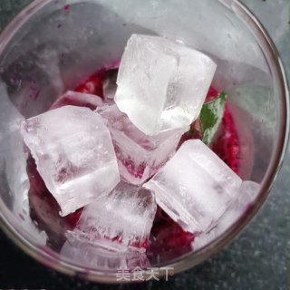 “清凉消暑”龙果多多饮的做法步骤：5
