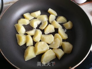 五香土豆的做法步骤：3