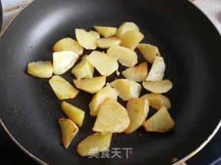 五香土豆的做法步骤：4