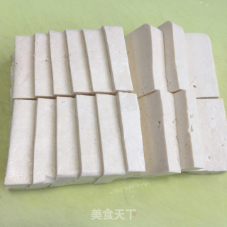 茄汁豆腐的做法步骤：1