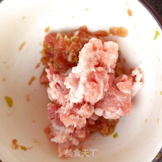 肉末蟹味菇炒茭白的做法步骤：7