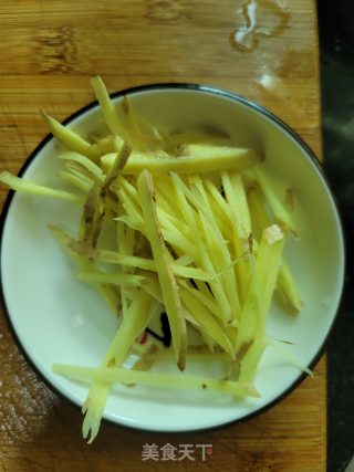鲟龙鱼清汤的做法步骤：3
