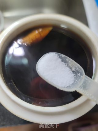 黑蒜猪骨汤的做法步骤：4