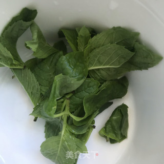 西瓜薄荷饮的做法步骤：3
