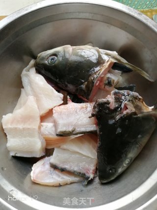 鱼排烧豆腐的做法步骤：1