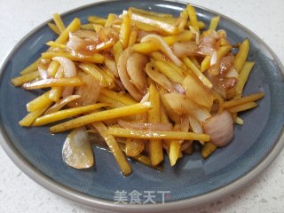 洋葱炒土豆丝的做法步骤：4