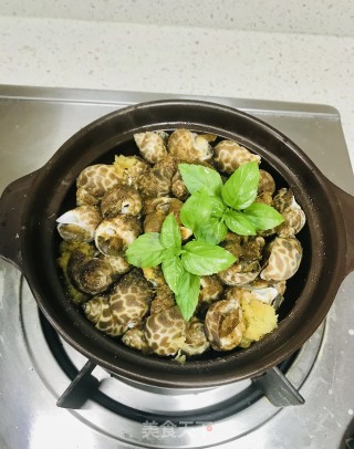 砂锅焖花螺的做法步骤：7