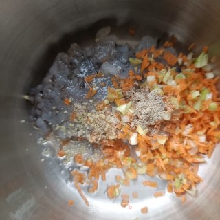 虾滑丝瓜汤的做法步骤：11