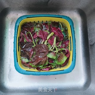 蒜香苋菜的做法步骤：1