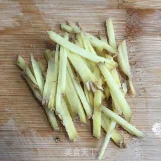 姜枣茶的做法步骤：2
