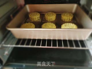 老式五仁月饼的做法步骤：10