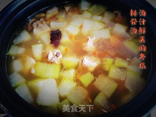 冬瓜排骨汤的做法步骤：4